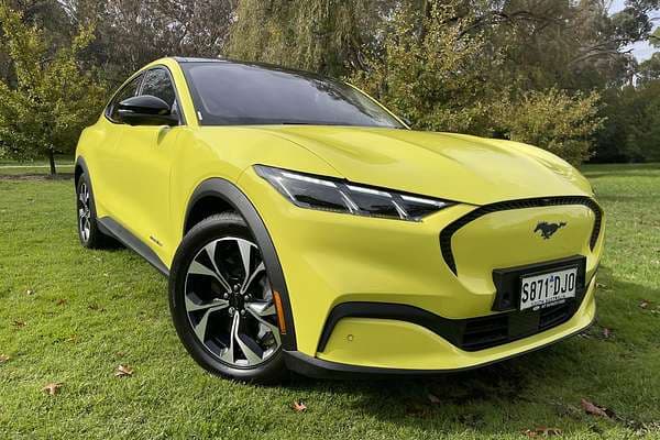 2025 Ford Mustang Mach-E